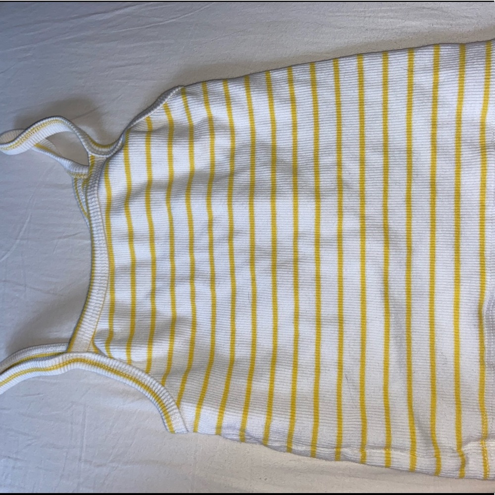 brandy Melville crop top yellow/white
